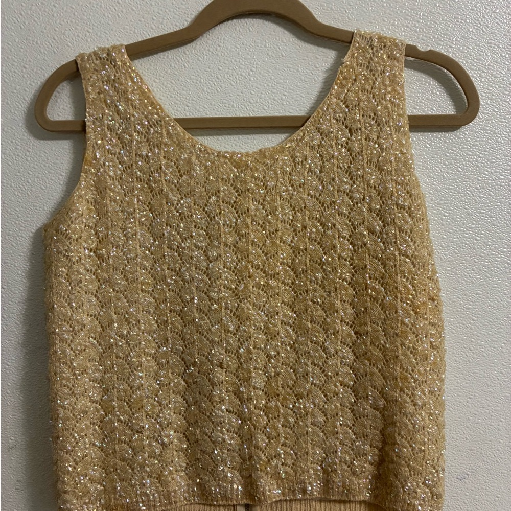 VINTAGE beaded cream wool tank sweater  Beaded 10